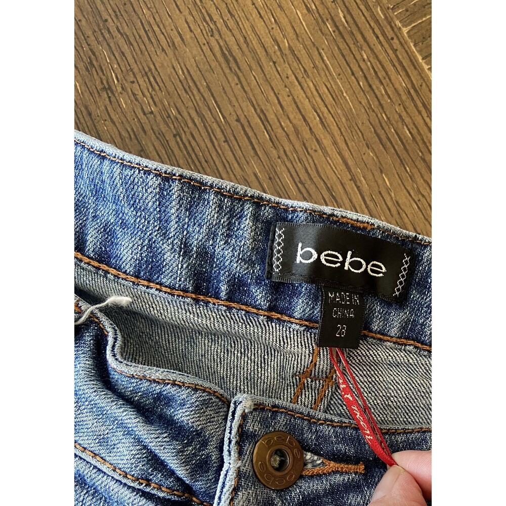 Bebe Size 28 Short Womens Adult Pants Jeans Blue Denim Casual Cotton - Picture 3 of 6